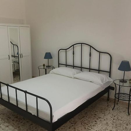 Bed and Breakfast Alvarez De Toledo Neapel Exterior foto