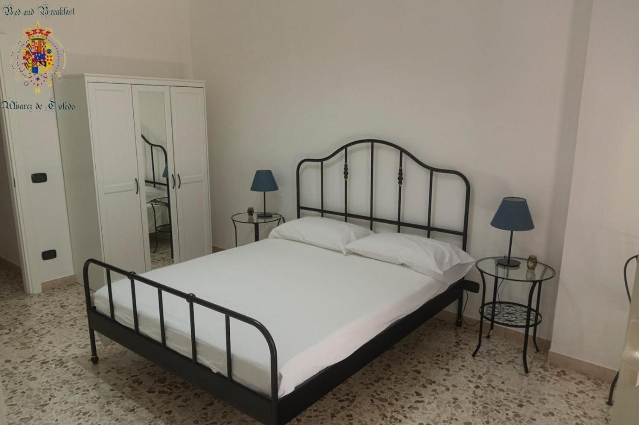 Bed and Breakfast Alvarez De Toledo Neapel Exterior foto